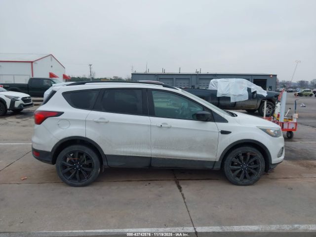 Ford Escape Se Image 8