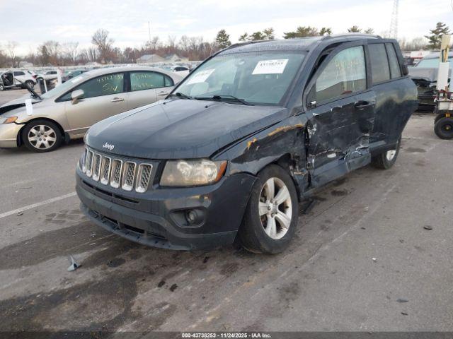 Jeep Compass Latitude Image 4