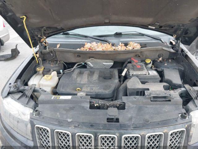 Jeep Compass Latitude Image 10