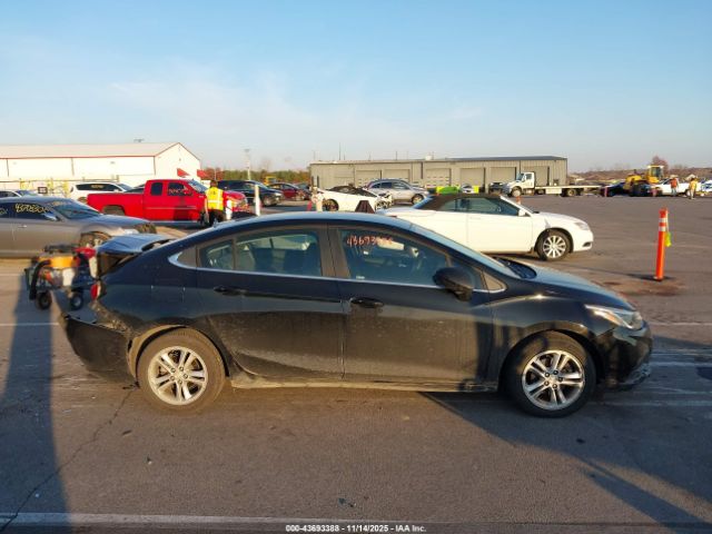 Chevrolet Cruze Lt Auto Image 15