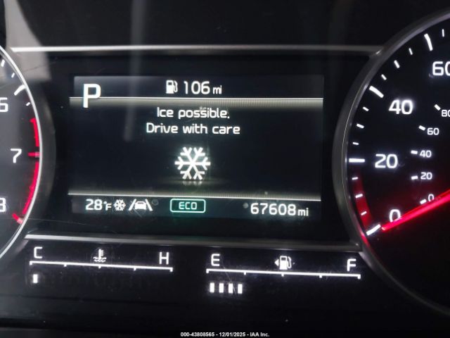 Kia Sorento S Image 8