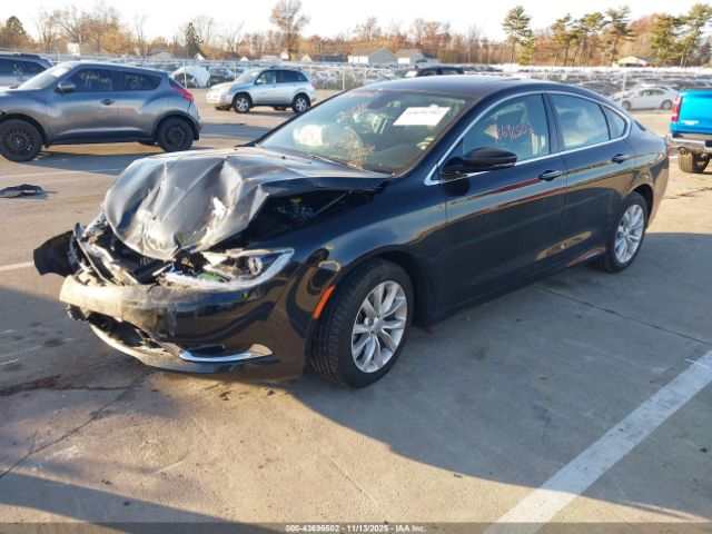 Chrysler 200 C Image 4