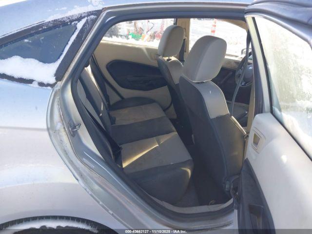 Ford Fiesta S Image 6