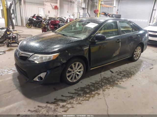 Toyota Camry Xle Image 16