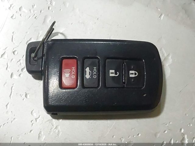 Toyota Camry Xle Image 3