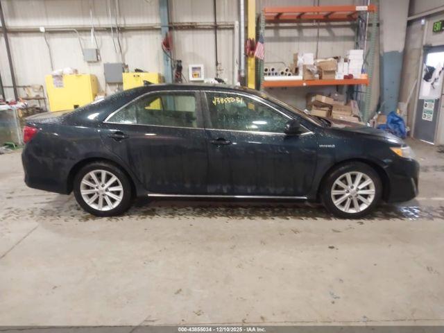 Toyota Camry Xle Image 7