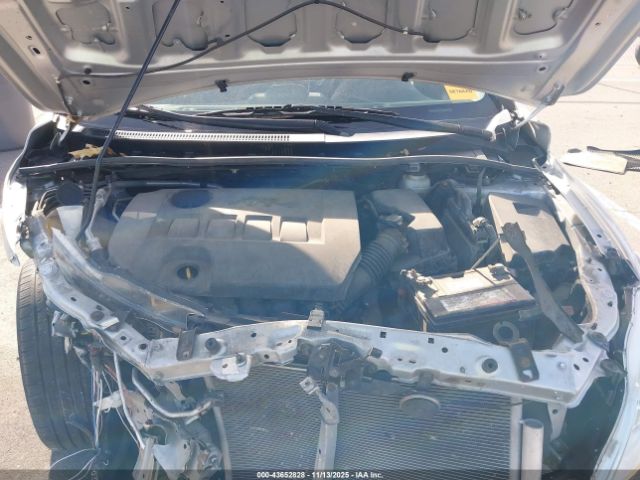 Toyota Corolla Le Image 9