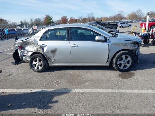 Toyota Corolla Le Image 10