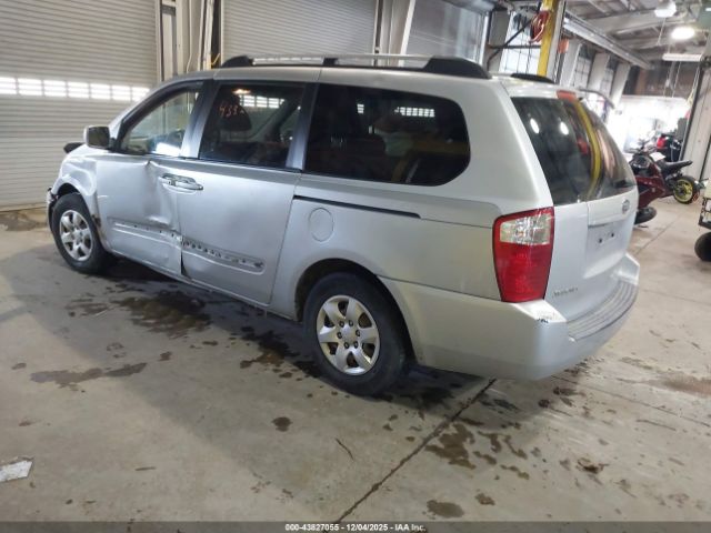 Kia Sedona Lx Image 9