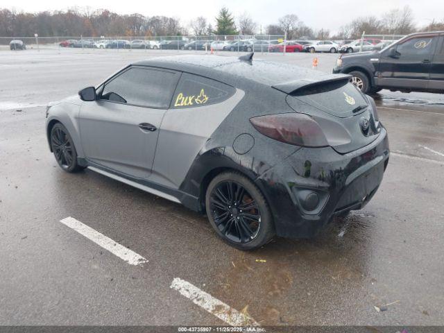 Hyundai VELOSTER Turbo Image 4