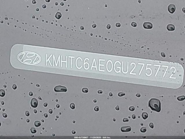 Hyundai VELOSTER Turbo Image 6