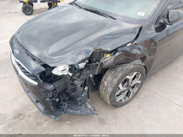 Kia Forte Lxs Image 5