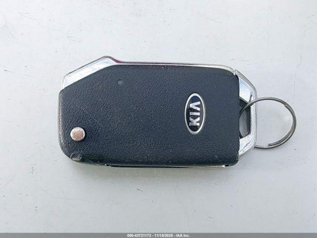 Kia Forte Lxs Image 9