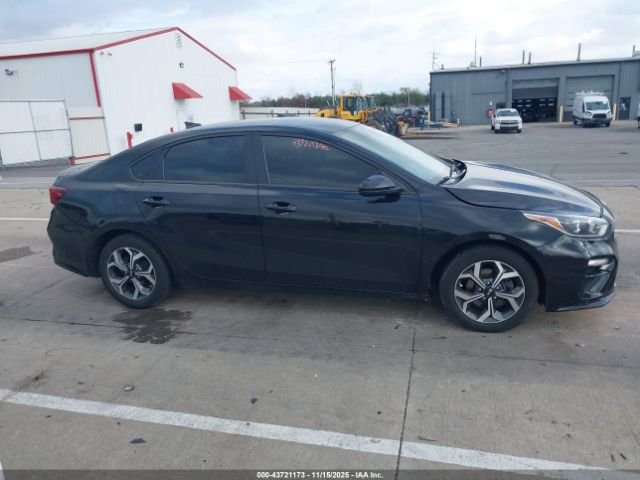 Kia Forte Lxs Image 15