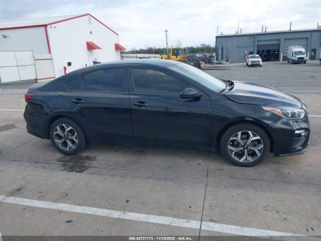 Kia Forte Lxs Image 15