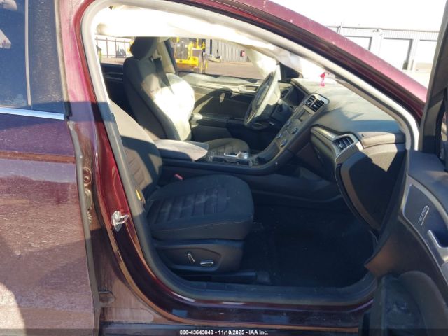 Ford Fusion Se Image 10