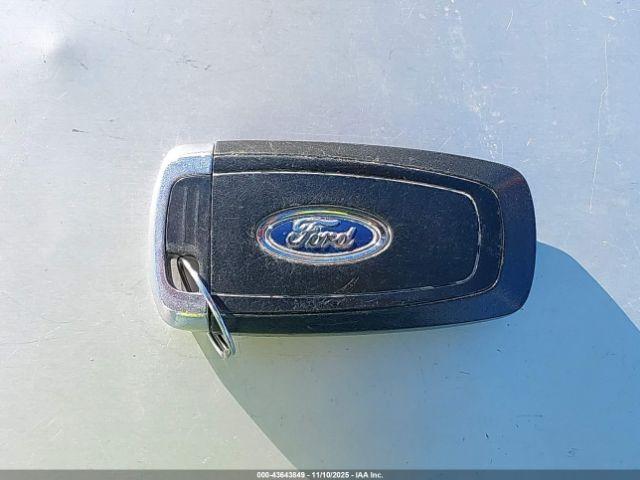 Ford Fusion Se Image 9