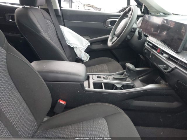 Kia Sorento Lx Image 11