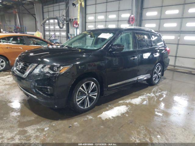 Nissan Pathfinder Platinum 4wd Image 13