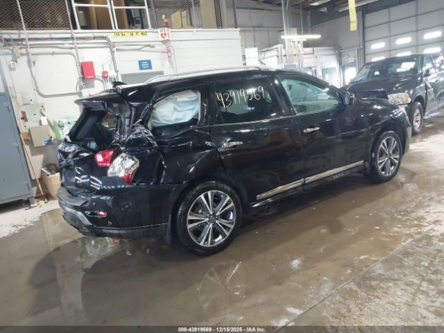 Nissan Pathfinder Platinum 4wd Image 6