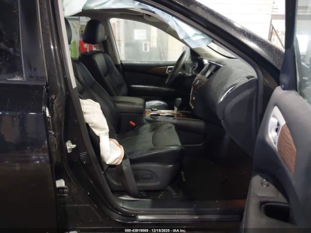 Nissan Pathfinder Platinum 4wd Image 4