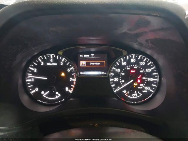 Nissan Pathfinder Platinum 4wd Image 8