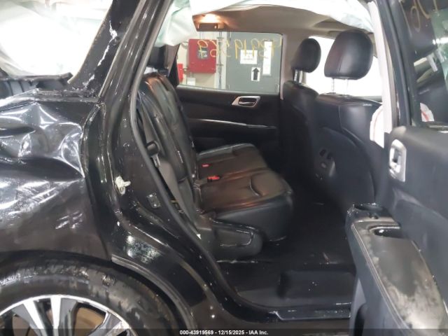 Nissan Pathfinder Platinum 4wd Image 5