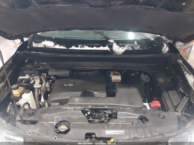 Nissan Pathfinder Platinum 4wd Image 9