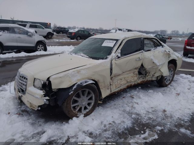 Chrysler 300 Image 3