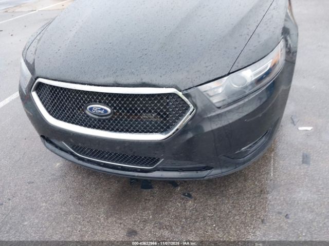 Ford Taurus Sho Image 13
