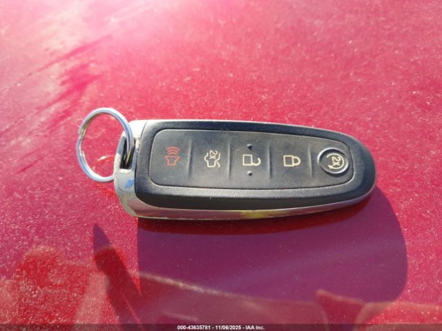 Ford Escape Titanium Image 15