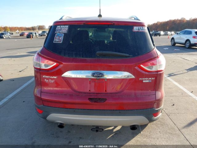 Ford Escape Titanium Image 13